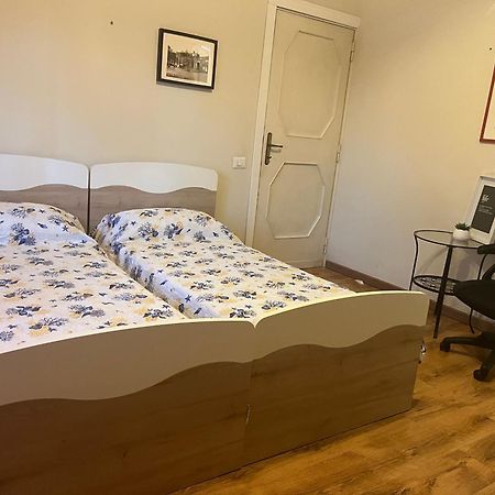 La Dolce Vita Bedrooms Near The Subway Rom Exteriör bild